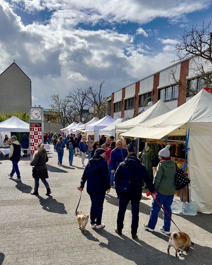 Kunsthandwerkermarkt Neureut 2025